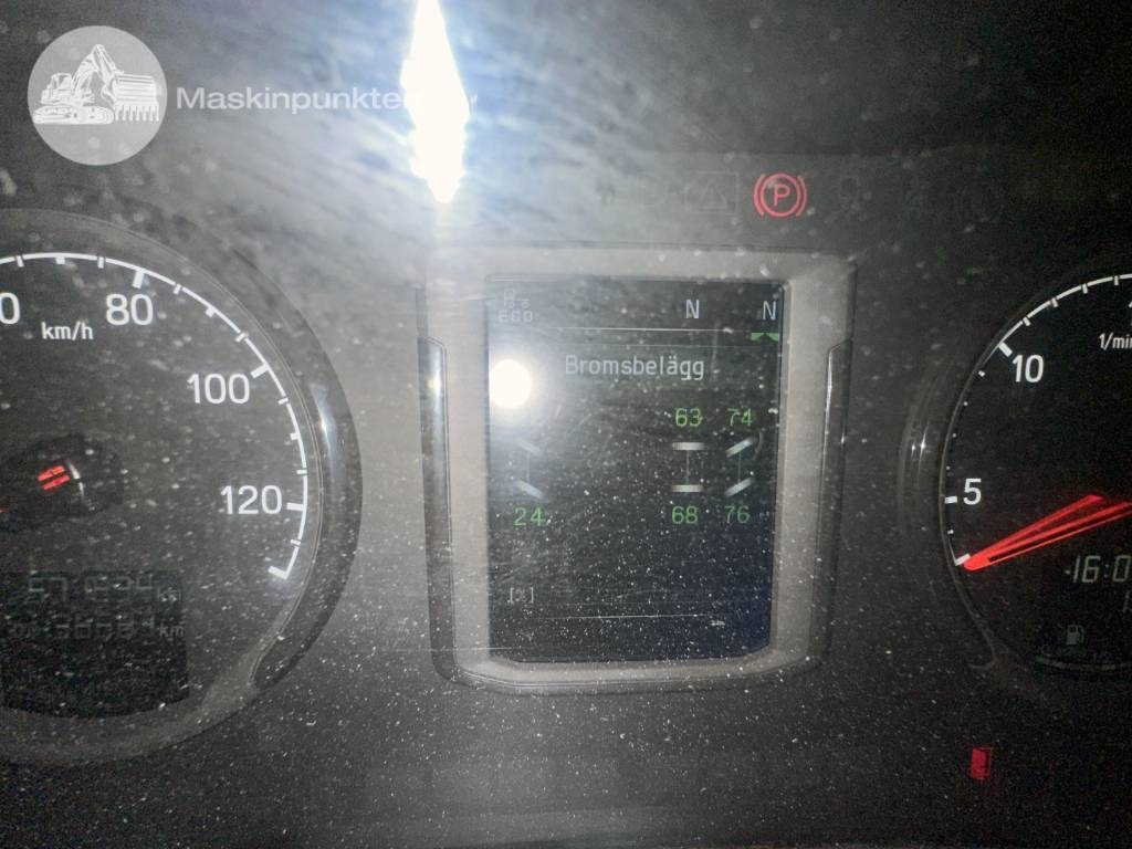 Leasing di Scania R 450  Scania R 450: foto 24
