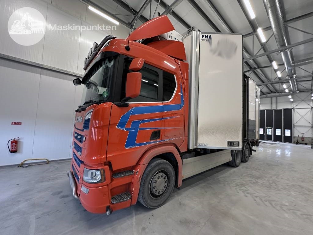 Scania R 520 - Autocarro frigorifero: foto 1 Scania R 520 - Autocarro frigorifero: foto 1