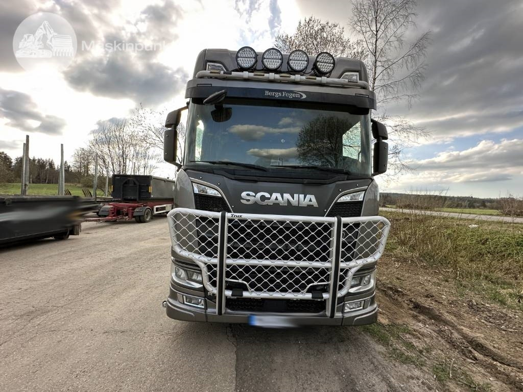 Scania R 730 - Camion trasporto legname: foto 2 Scania R 730 - Camion trasporto legname: foto 2