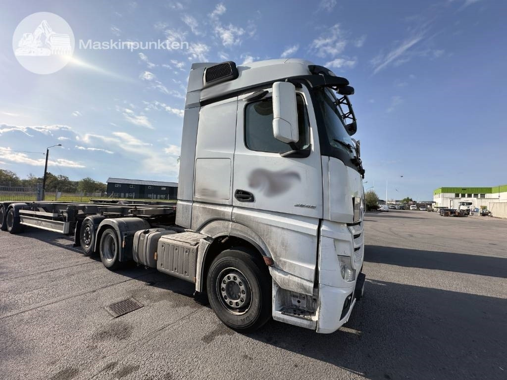 Mercedes-Benz Actros 2545 - Trattore stradale: foto 1 Mercedes-Benz Actros 2545 - Trattore stradale: foto 1