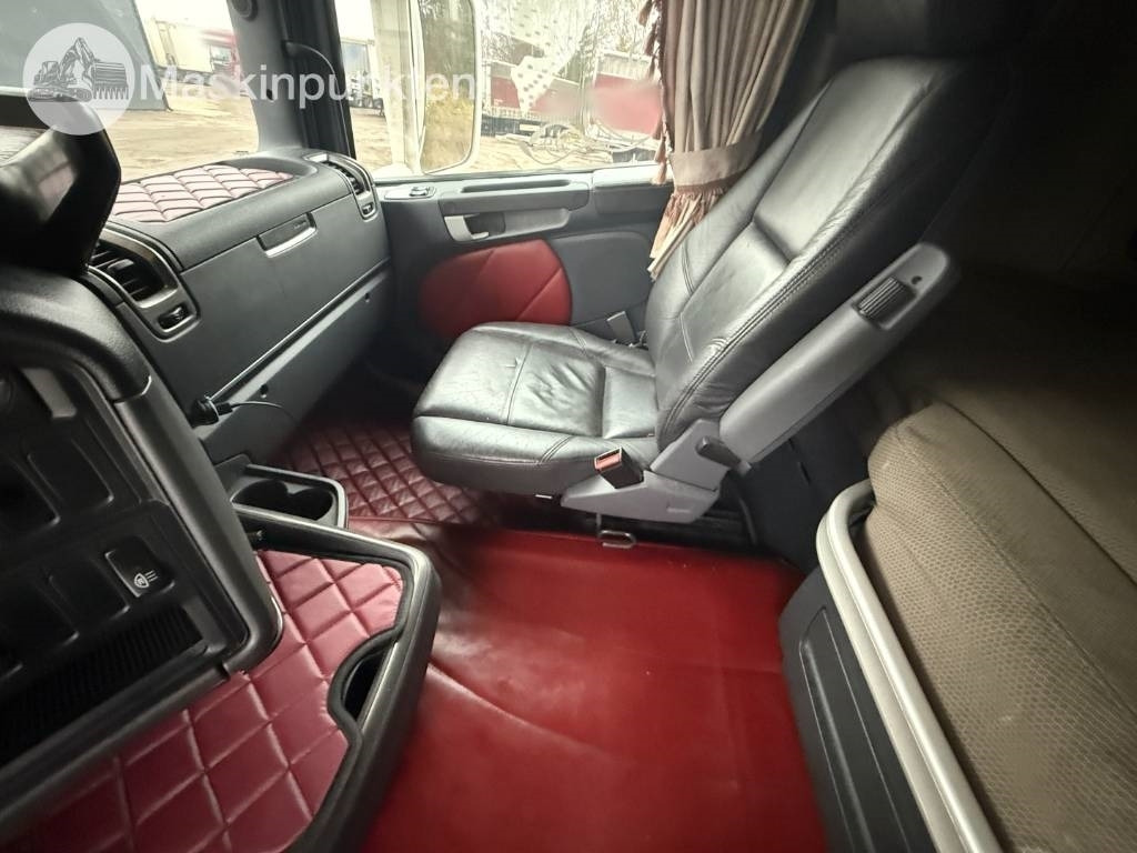 Trattore stradale Scania R 520: foto 25