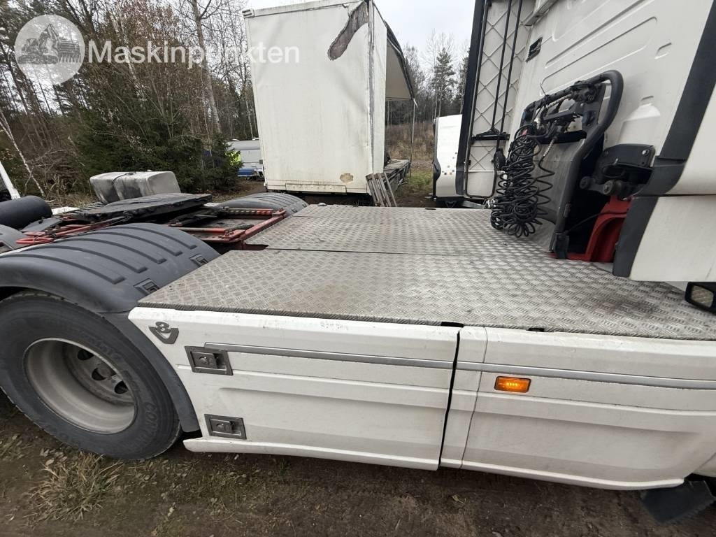 Trattore stradale Scania R 520: foto 34