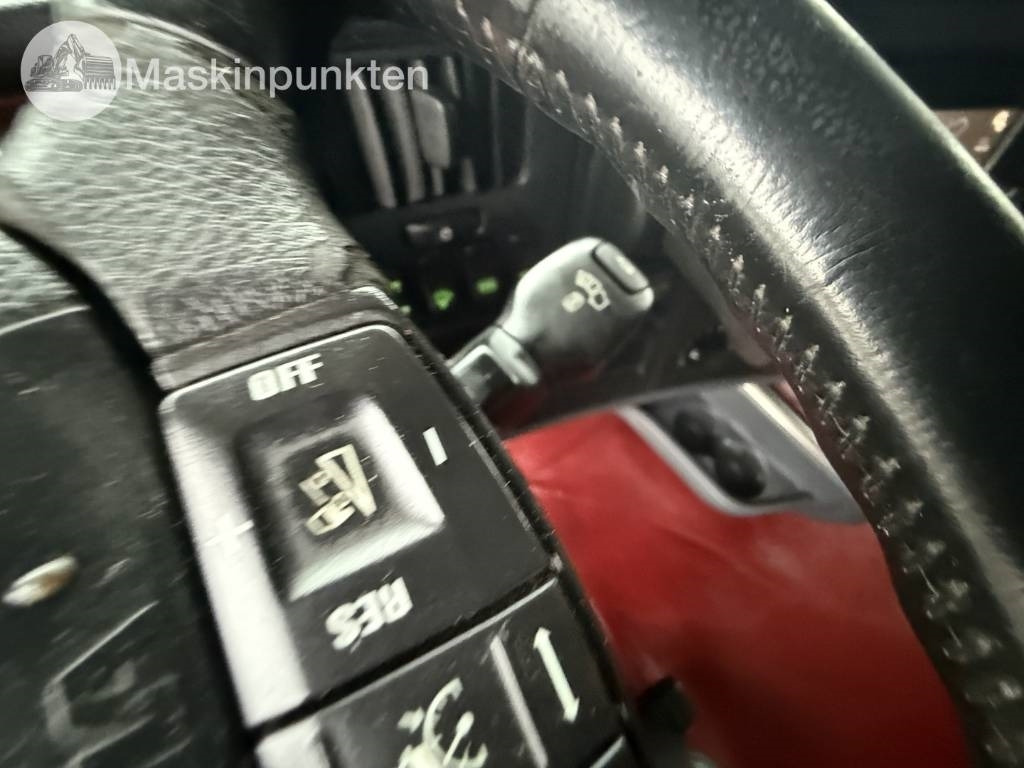 Trattore stradale Scania R 520: foto 13