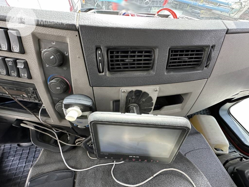 Autobetoniera Volvo FE 320: foto 28