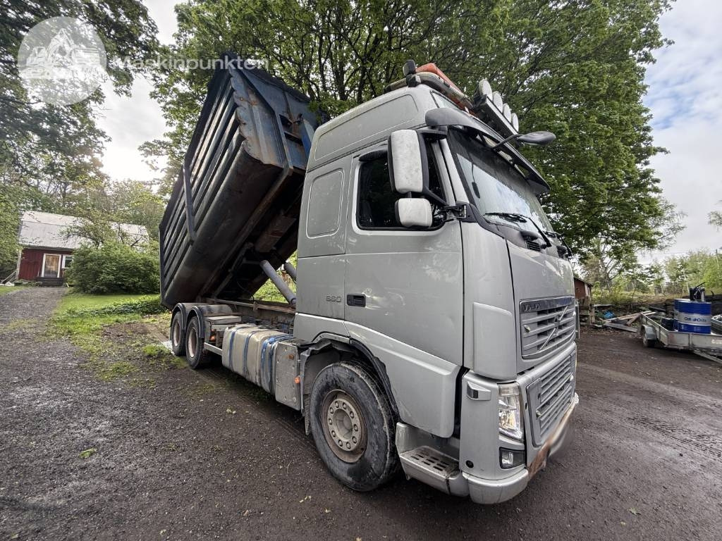 Volvo FH 16 660 - Autocarro scarrabile: foto 1 Volvo FH 16 660 - Autocarro scarrabile: foto 1