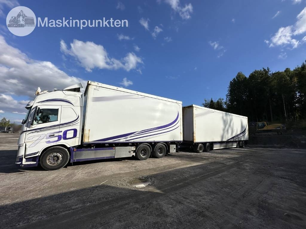 Volvo FH 16 750 - Autocarro furgonato: foto 1 Volvo FH 16 750 - Autocarro furgonato: foto 1