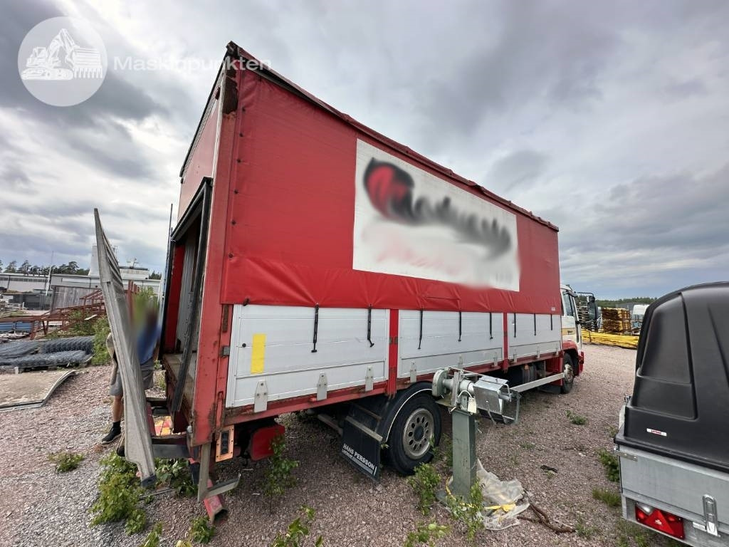 Volvo FL 6 - Autocarro furgonato: foto 4 Volvo FL 6 - Autocarro furgonato: foto 4