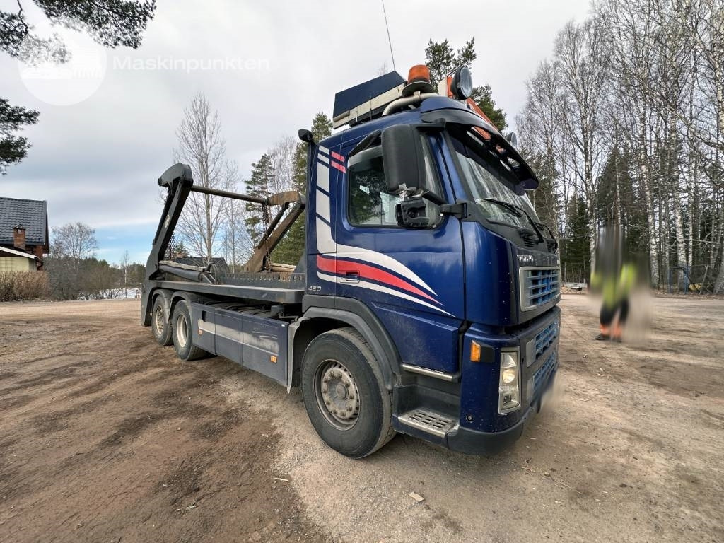 Volvo FM 12 420 LAXO Liftdumper + lastväxlare + flak - Autocarro multibenna: foto 3 Volvo FM 12 420 LAXO Liftdumper + lastväxlare + flak - Autocarro multibenna: foto 3