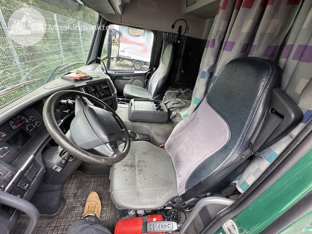 Autocarro furgonato Volvo FM 9 300: foto 15 Autocarro furgonato Volvo FM 9 300: foto 15