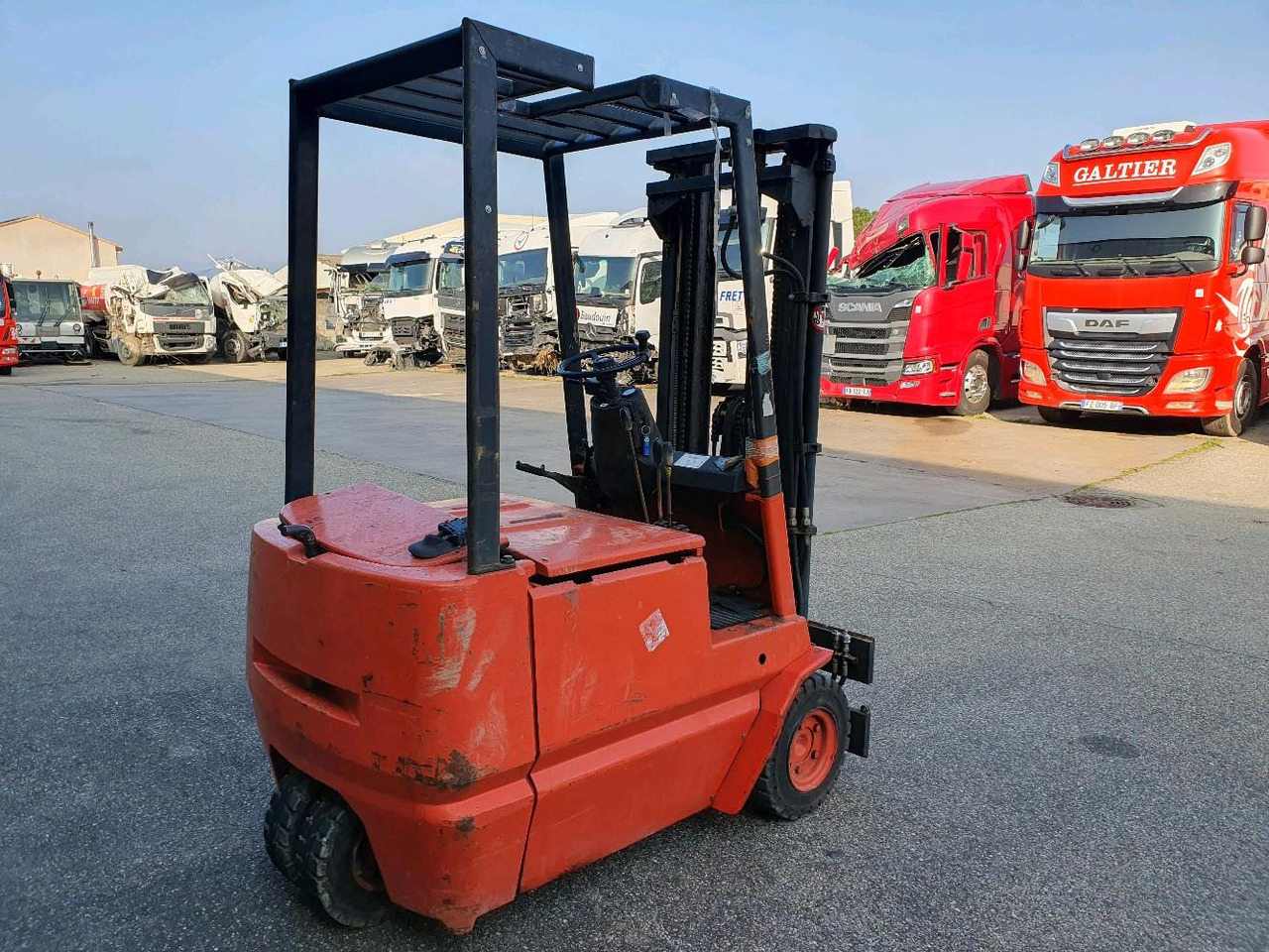 FENWICK LINDE CHARIOT ELEVATEUR - Carrello elevatore: foto 4 FENWICK LINDE CHARIOT ELEVATEUR - Carrello elevatore: foto 4
