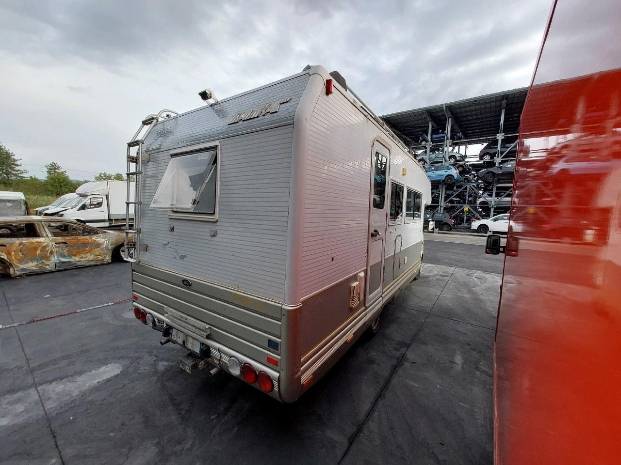 IVECO LAIKA 35.12 CAMPING 122 - Camper mansardato: foto 4 IVECO LAIKA 35.12 CAMPING 122 - Camper mansardato: foto 4