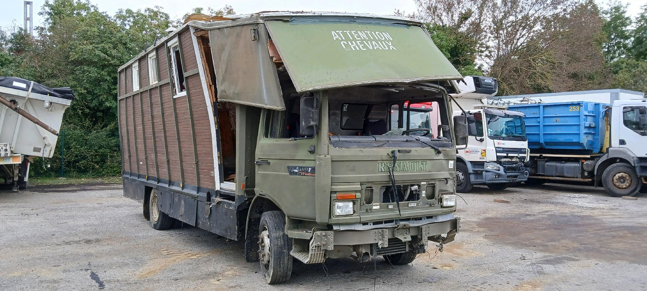 RENAULT M180 PORTEUR BETAILLERE - Van trasporto cavalli: foto 1 RENAULT M180 PORTEUR BETAILLERE - Van trasporto cavalli: foto 1