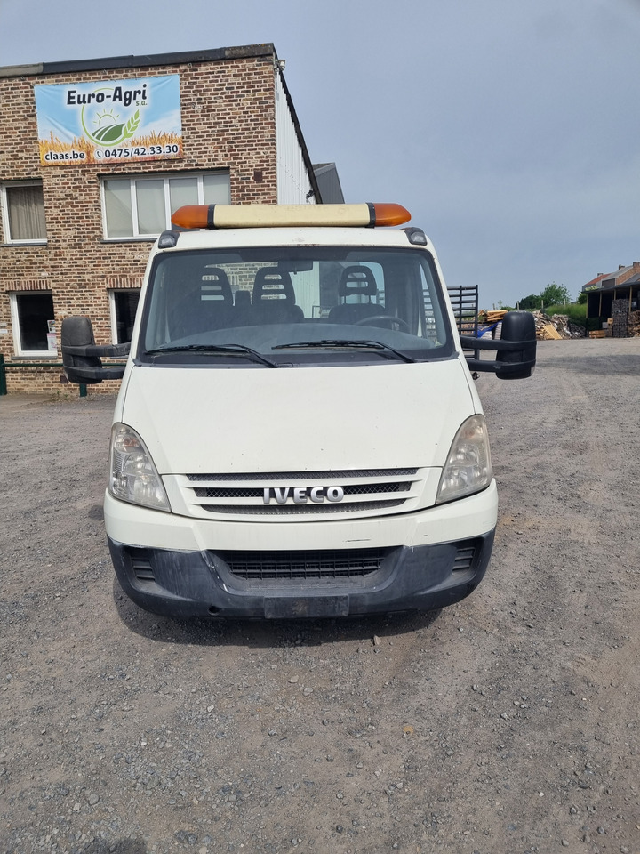 IVECO DAILY 35C18 - Trattore stradale BE: foto 3 IVECO DAILY 35C18 - Trattore stradale BE: foto 3