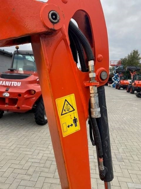 Miniescavatore Kubota KX 015-4: foto 6 Miniescavatore Kubota KX 015-4: foto 6
