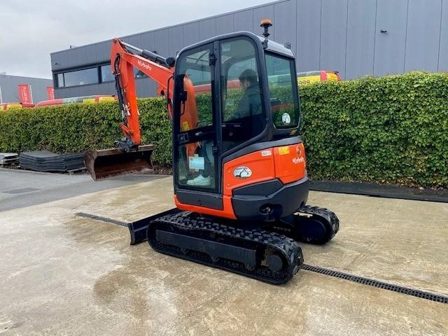 Kubota U 27-4 - Miniescavatore: foto 2 Kubota U 27-4 - Miniescavatore: foto 2