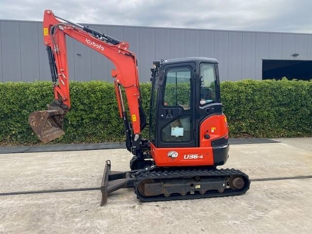 Kubota U 36-4 - Miniescavatore: foto 1 Kubota U 36-4 - Miniescavatore: foto 1