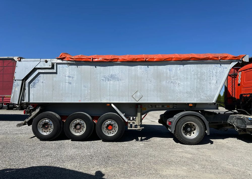 Benalu 25 m3 OSIE SAF HYDRAULICZNA KLAPA ELEKRYCZNY DACH - Semirimorchio ribaltabile: foto 4 Benalu 25 m3 OSIE SAF HYDRAULICZNA KLAPA ELEKRYCZNY DACH - Semirimorchio ribaltabile: foto 4