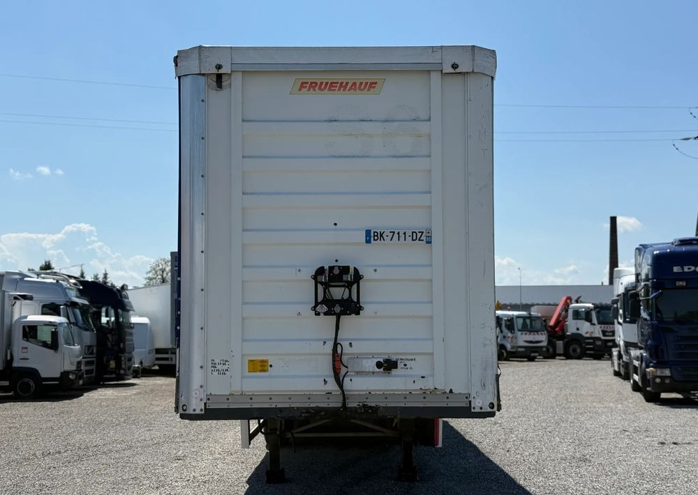 Fruehauf OSIE SAF BURTO FIRANKA PODNOSZONA OŚ - Semirimorchio centinato: foto 2 Fruehauf OSIE SAF BURTO FIRANKA PODNOSZONA OŚ - Semirimorchio centinato: foto 2
