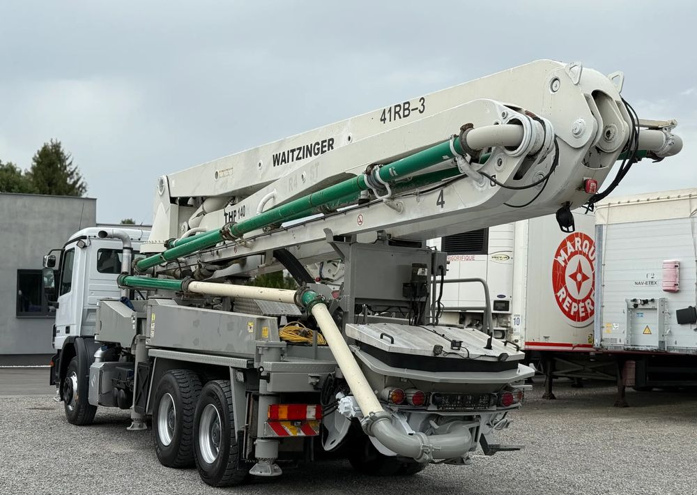 Mercedes-Benz ACTROS 2636 6X4 36 M WAITZINGER - Pompa autocarrata: foto 5 Mercedes-Benz ACTROS 2636 6X4 36 M WAITZINGER - Pompa autocarrata: foto 5