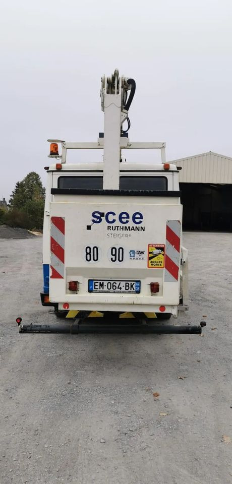 Mercedes-Benz VARIO 815D 17 M - Piattaforma autocarrata: foto 5 Mercedes-Benz VARIO 815D 17 M - Piattaforma autocarrata: foto 5