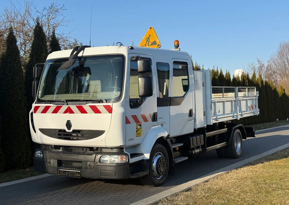 Renault MIDLUM 220 12 T WYWROTKA 6 MIEJSC - Autocarro ribaltabile: foto 2 Renault MIDLUM 220 12 T WYWROTKA 6 MIEJSC - Autocarro ribaltabile: foto 2