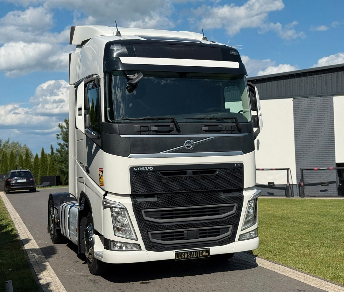 Volvo FH 500 AUTOMATIC TWO TANKS - Trattore stradale: foto 3 Volvo FH 500 AUTOMATIC TWO TANKS - Trattore stradale: foto 3