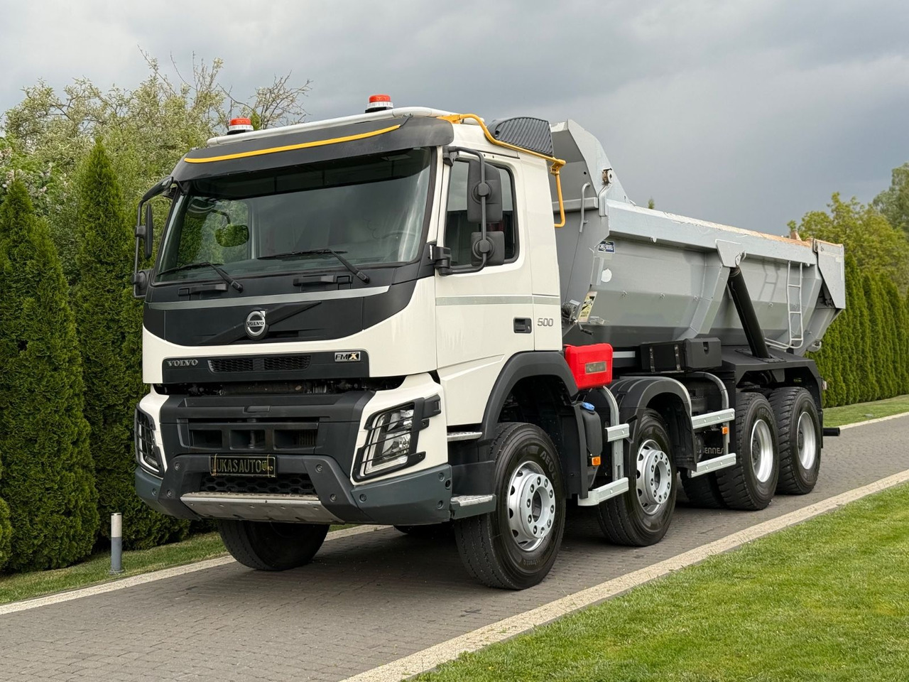 Volvo FMX 500 8X4 RETARDER - Autocarro ribaltabile: foto 4 Volvo FMX 500 8X4 RETARDER - Autocarro ribaltabile: foto 4