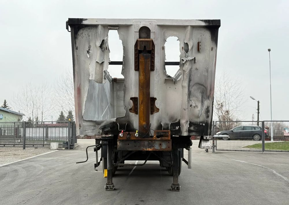 Wielton 42 m3 OSIE SAF USZKODZONY - Semirimorchio ribaltabile: foto 2 Wielton 42 m3 OSIE SAF USZKODZONY - Semirimorchio ribaltabile: foto 2