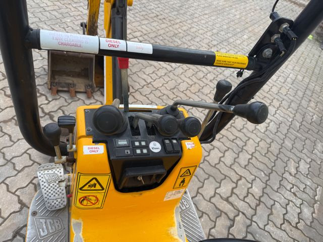 Miniescavatore JCB 8008 CTS, 2021 BJ, 985BH, 3 x Löffel: foto 14 Miniescavatore JCB 8008 CTS, 2021 BJ, 985BH, 3 x Löffel: foto 14