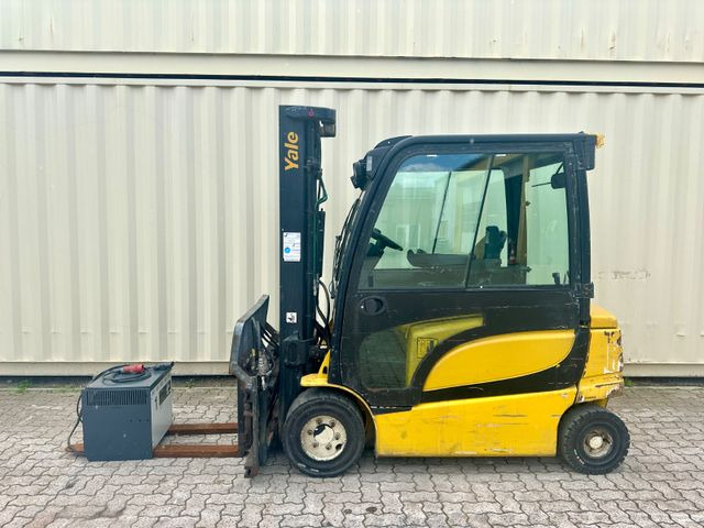 Yale ERP30VL / Seitenschieber + Zinkenverstellung - Carrello elevatore elettrico: foto 2 Yale ERP30VL / Seitenschieber + Zinkenverstellung - Carrello elevatore elettrico: foto 2