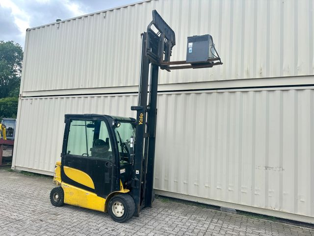 Yale ERP30VL / Seitenschieber + Zinkenverstellung - Carrello elevatore elettrico: foto 4 Yale ERP30VL / Seitenschieber + Zinkenverstellung - Carrello elevatore elettrico: foto 4