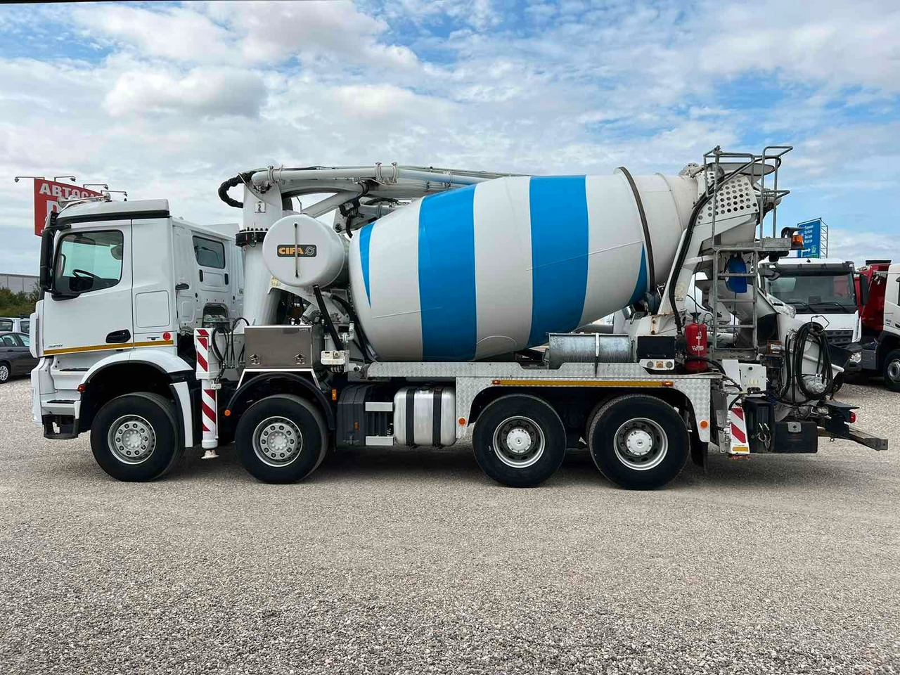 Mercedes-Benz AROCS 3251 CIFA MAGNUM MK28.4L - Pompa autocarrata: foto 4 Mercedes-Benz AROCS 3251 CIFA MAGNUM MK28.4L - Pompa autocarrata: foto 4