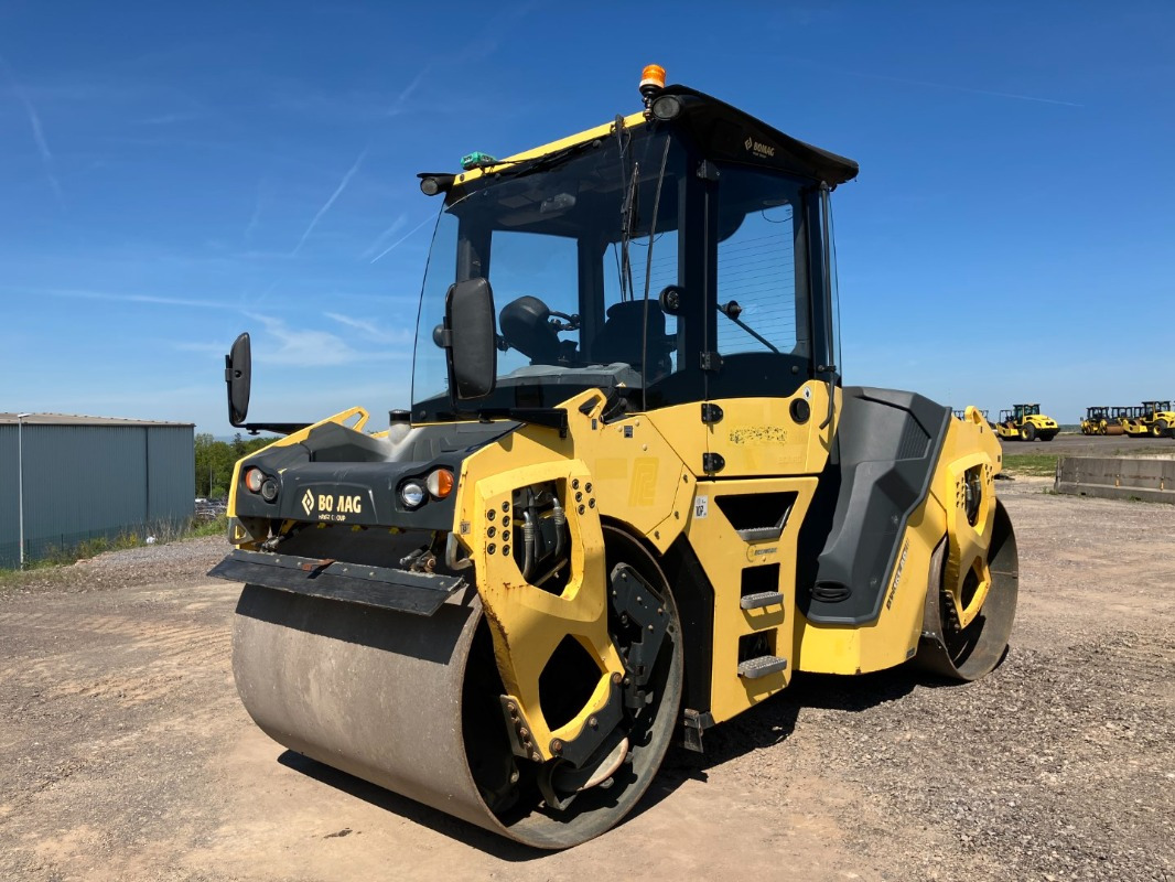 BOMAG DE BW 161 AD-5 Stage IIIb/Tier 4i - Rullo stradale: foto 1 BOMAG DE BW 161 AD-5 Stage IIIb/Tier 4i - Rullo stradale: foto 1