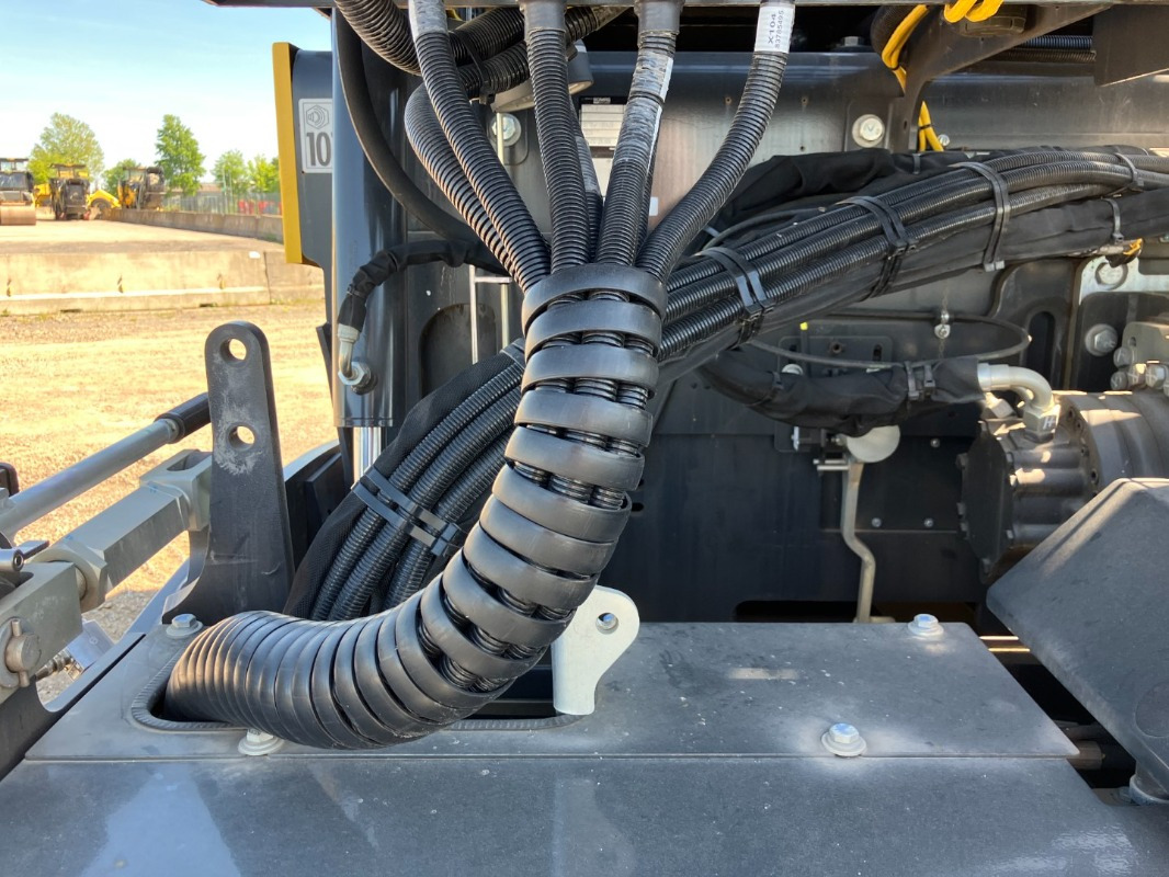 Finitrice nuovo BOMAG IT BF 800 C S600 Stage IIIa/Tier 3: foto 10 Finitrice nuovo BOMAG IT BF 800 C S600 Stage IIIa/Tier 3: foto 10