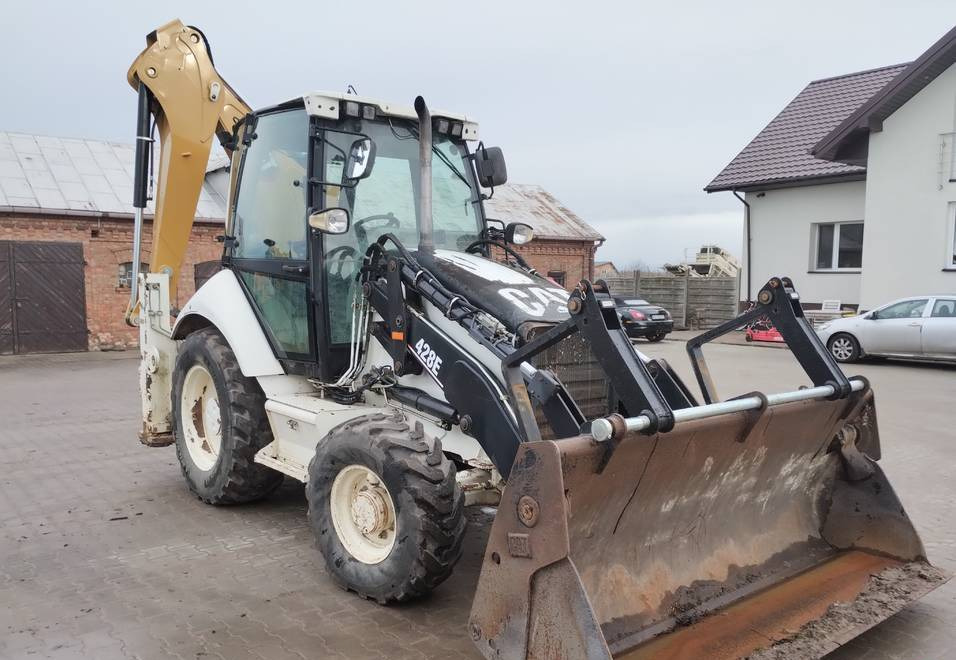 CAT Caterpillar 428E - Terna: foto 4 CAT Caterpillar 428E - Terna: foto 4