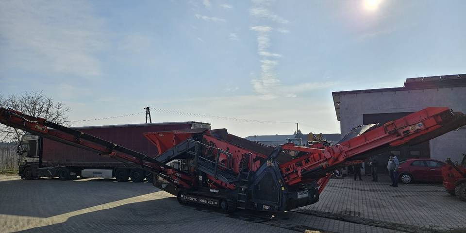 Przesiewacz mobilny Sandvik QE241 tylko 2980 h - Vaglio: foto 5 Przesiewacz mobilny Sandvik QE241 tylko 2980 h - Vaglio: foto 5