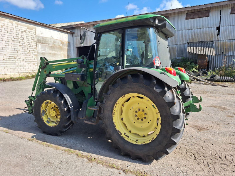 John Deere 5720 - Trattore: foto 5 John Deere 5720 - Trattore: foto 5