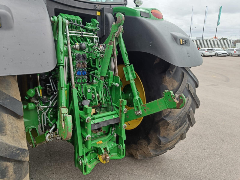 Trattore John Deere 6215R: foto 10