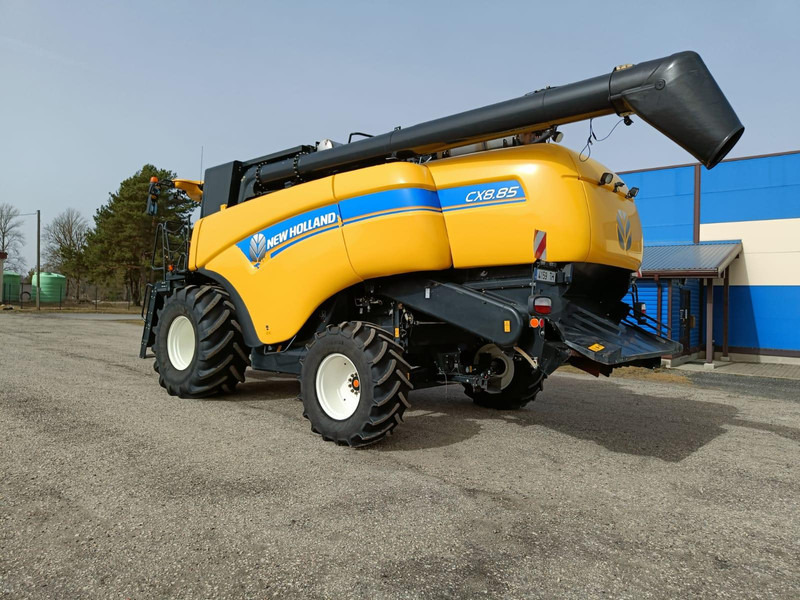 New Holland CX 8.85 - Mietitrebbia: foto 3 New Holland CX 8.85 - Mietitrebbia: foto 3