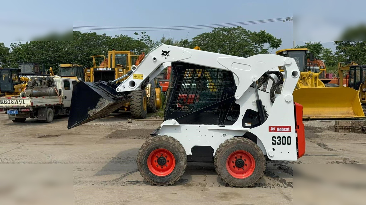 BOBCAT S300 - Minipala: foto 4 BOBCAT S300 - Minipala: foto 4