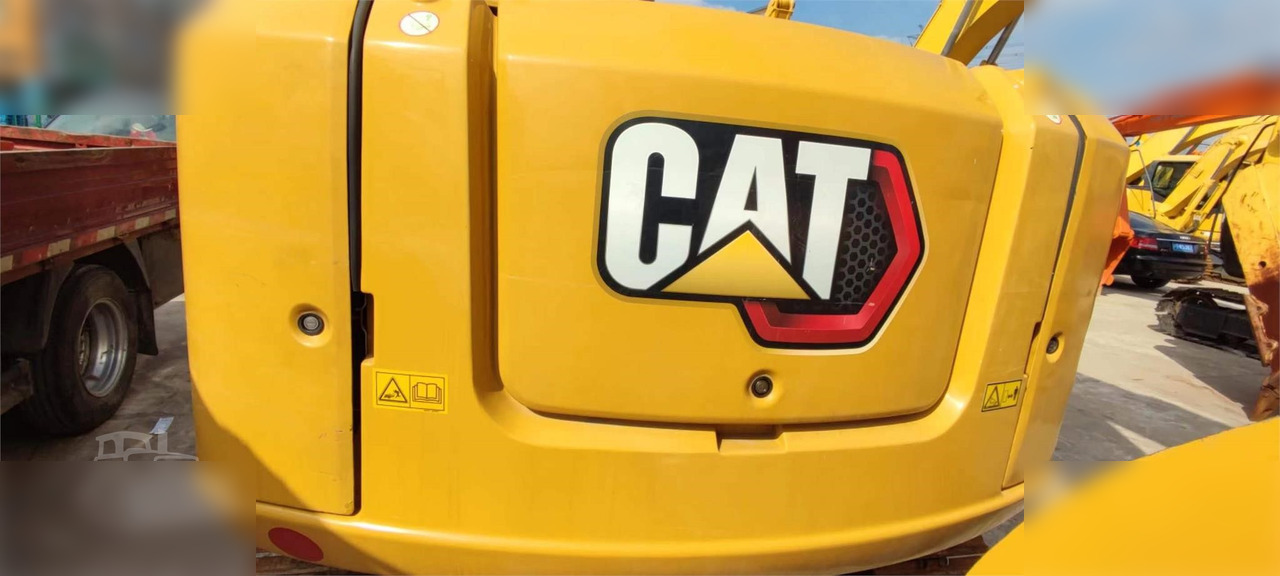 CATERPILLAR 305.5E2 - Miniescavatore: foto 2 CATERPILLAR 305.5E2 - Miniescavatore: foto 2