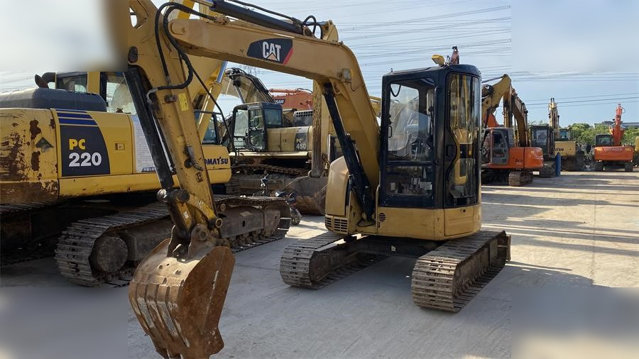 CATERPILLAR 305C CR - Miniescavatore: foto 1 CATERPILLAR 305C CR - Miniescavatore: foto 1