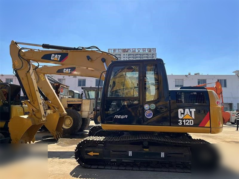 CATERPILLAR 312D - Escavatore cingolato: foto 1 CATERPILLAR 312D - Escavatore cingolato: foto 1