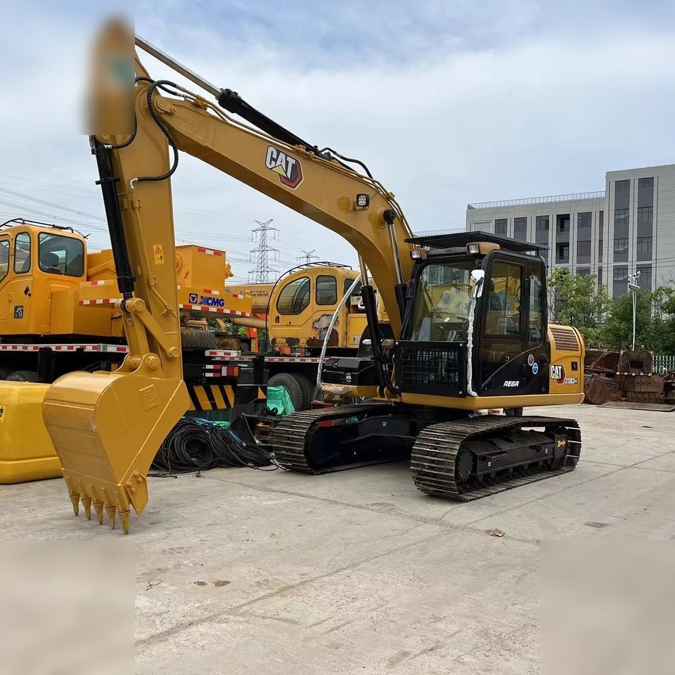 CATERPILLAR 313D2 GC - Escavatore cingolato: foto 1 CATERPILLAR 313D2 GC - Escavatore cingolato: foto 1