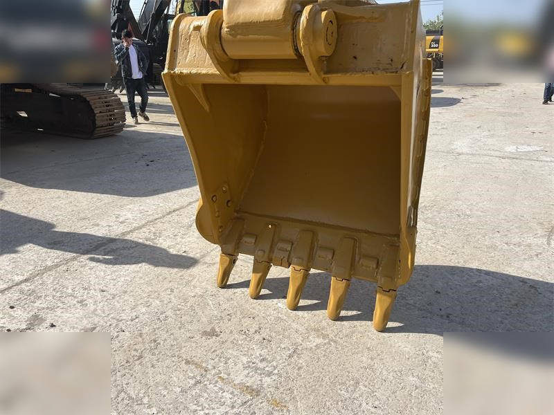 CATERPILLAR 320BL - Escavatore cingolato: foto 5 CATERPILLAR 320BL - Escavatore cingolato: foto 5