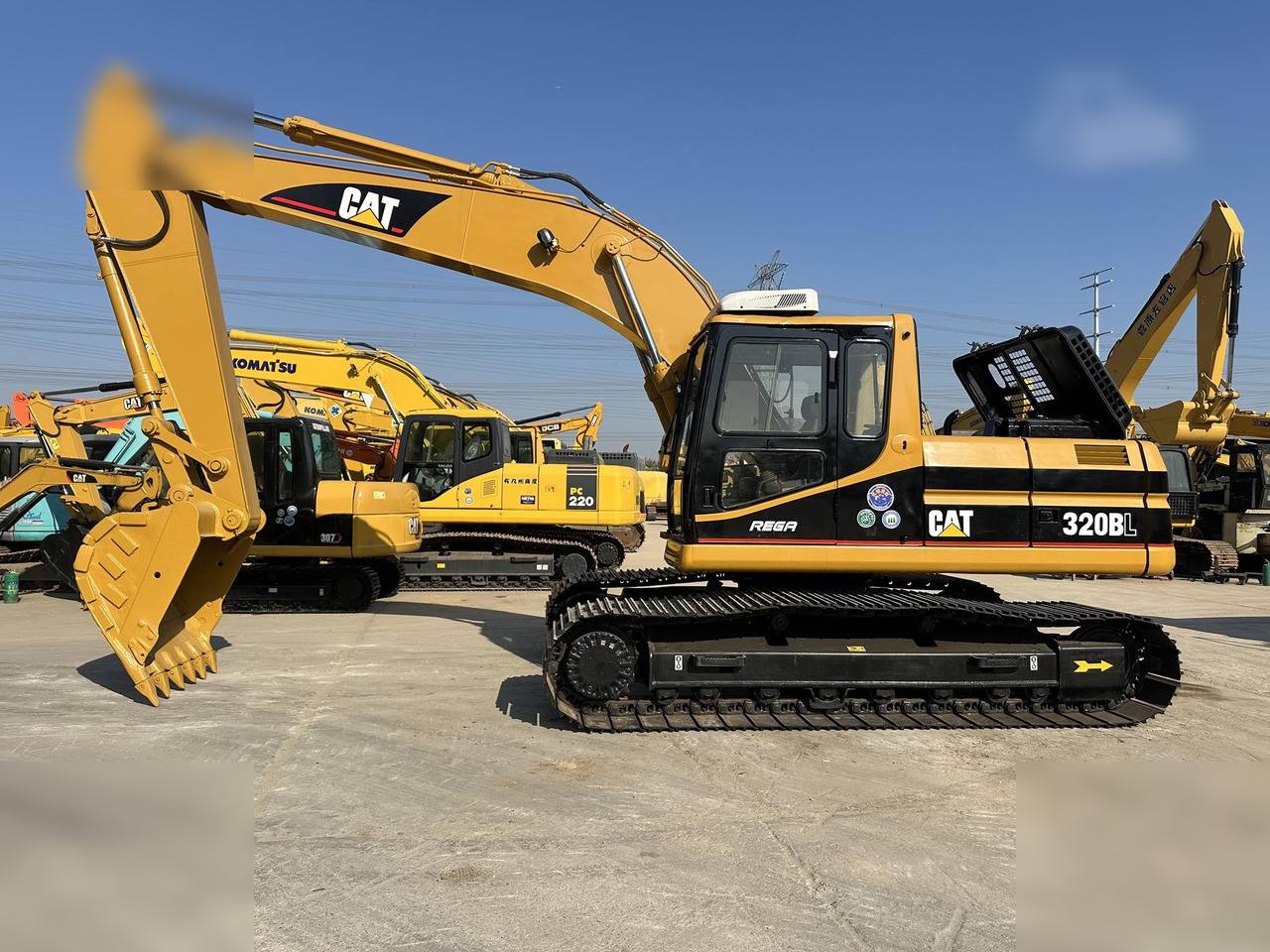 CATERPILLAR 320BL - Escavatore cingolato: foto 4 CATERPILLAR 320BL - Escavatore cingolato: foto 4
