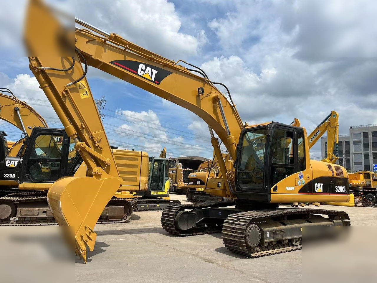 CATERPILLAR 320CL - Escavatore cingolato: foto 4 CATERPILLAR 320CL - Escavatore cingolato: foto 4