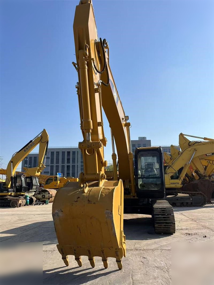 CATERPILLAR 320CL - Escavatore cingolato: foto 3 CATERPILLAR 320CL - Escavatore cingolato: foto 3