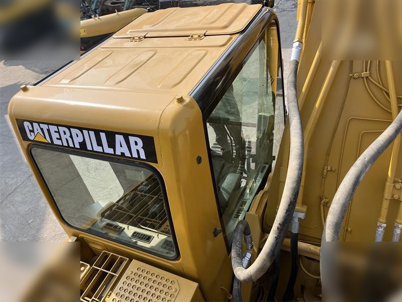 CATERPILLAR 325CL - Escavatore cingolato: foto 5 CATERPILLAR 325CL - Escavatore cingolato: foto 5