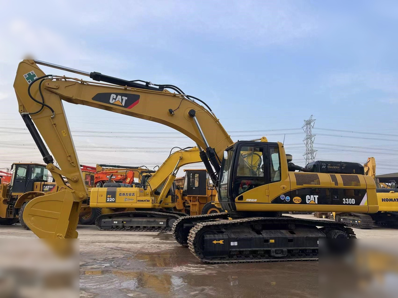 CATERPILLAR 330D - Escavatore cingolato: foto 2 CATERPILLAR 330D - Escavatore cingolato: foto 2